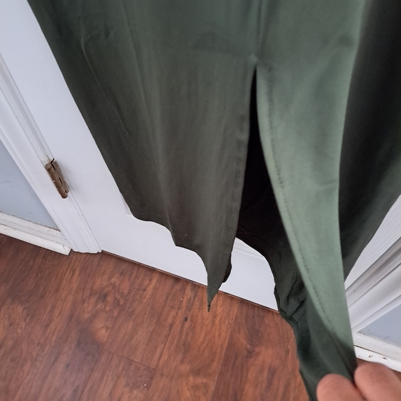 Rainbow Daisy's Stretch Body Con Dress - Picture 3 of 3